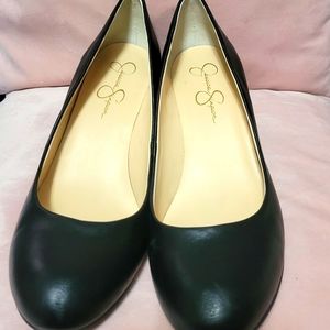 Jessica Simpson black wedges